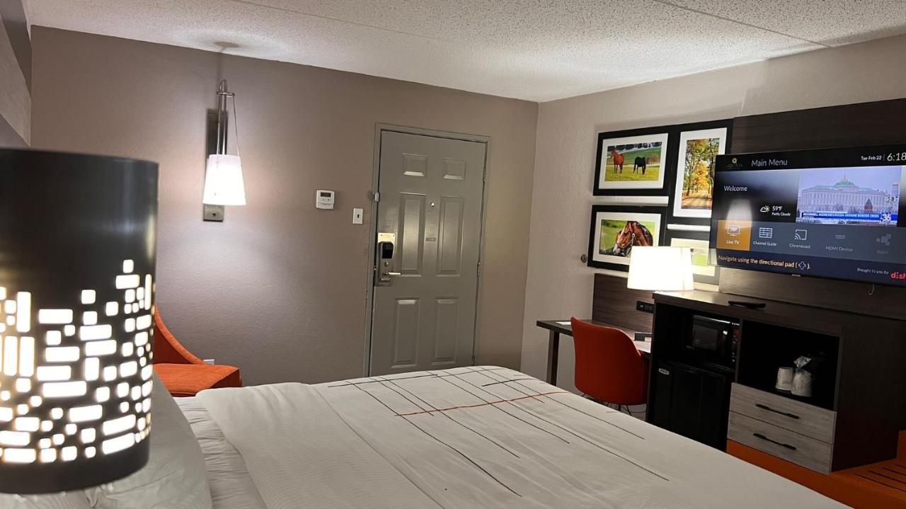 La Quinta Inn Lexington-Horse Park Exterior photo